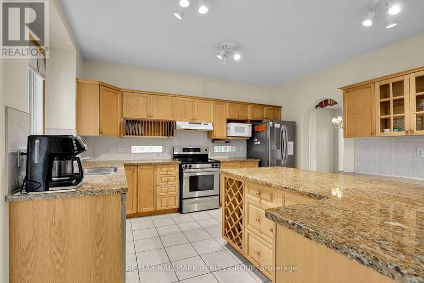 11 Riverstone Drive, Ottawa, photo 4