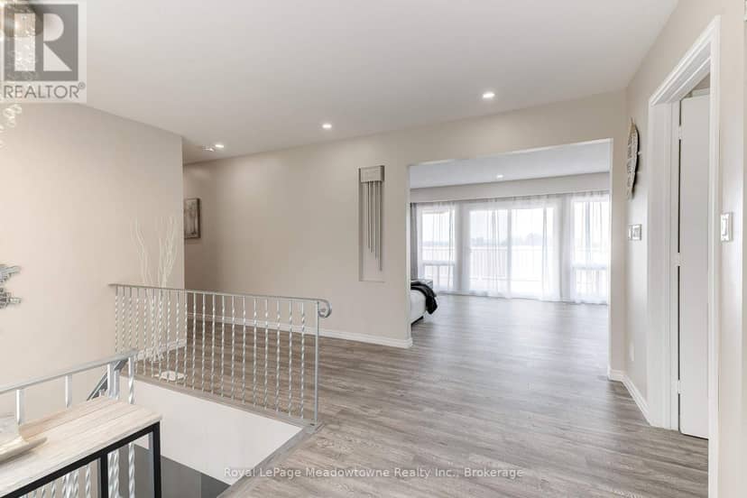 11511 Winston Churchill Boulevard — photo 5 of 40