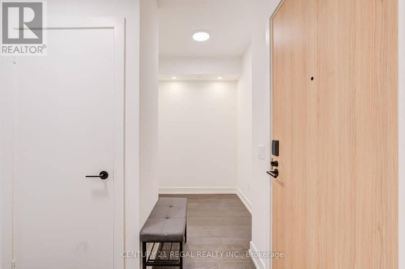 2204 - 15 Mercer Street — photo 11 of 40