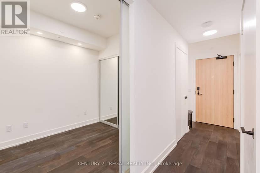 2204 - 15 Mercer Street — photo 16 of 40
