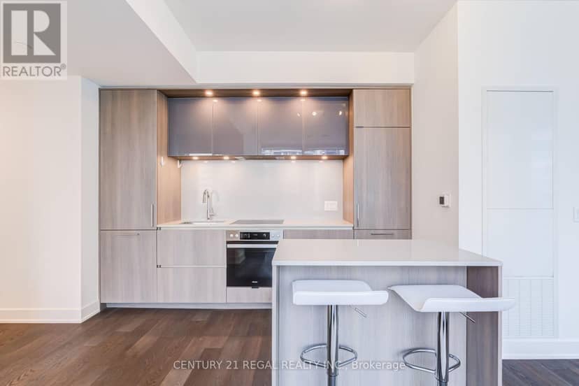 2204 - 15 Mercer Street — photo 28 of 40