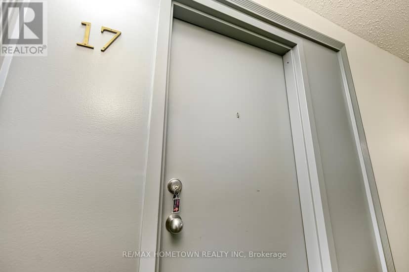 17 - 6 Charlotte Place, Brockville, photo 4