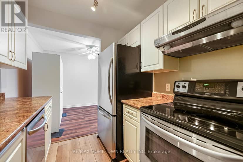 17 - 6 Charlotte Place — photo 9 of 27