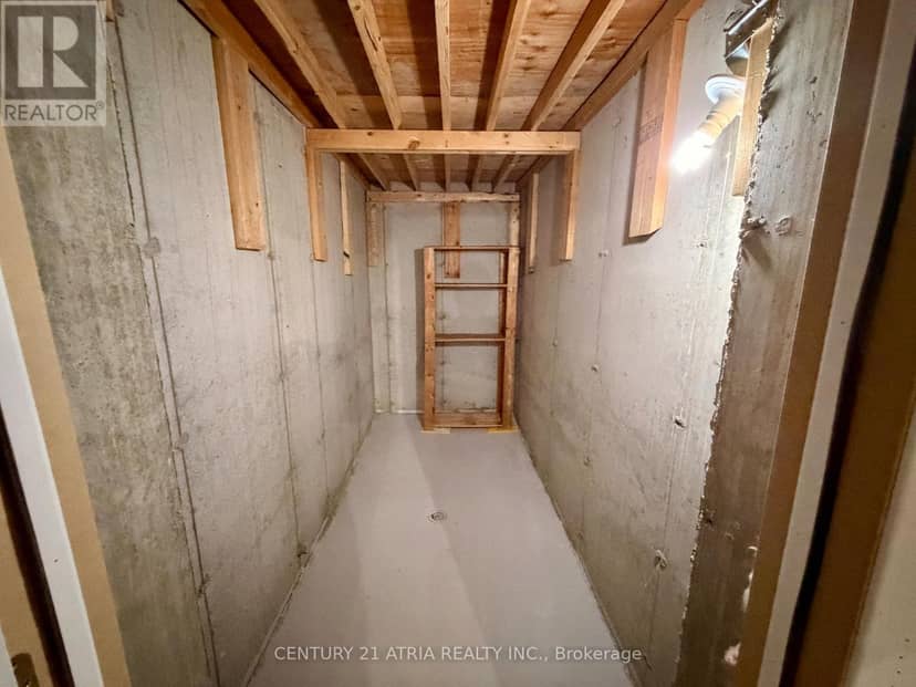 101 Elliottglen Drive — photo 37 of 38