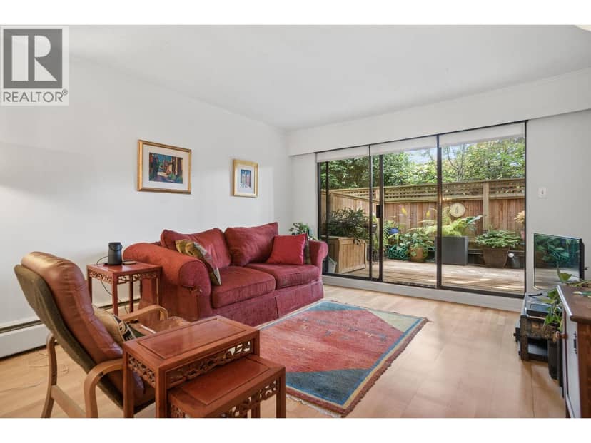 102 2255 W 8TH AVENUE, Vancouver