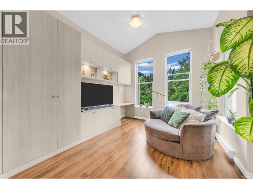 402 265 ROSS DRIVE, New Westminster, photo 4