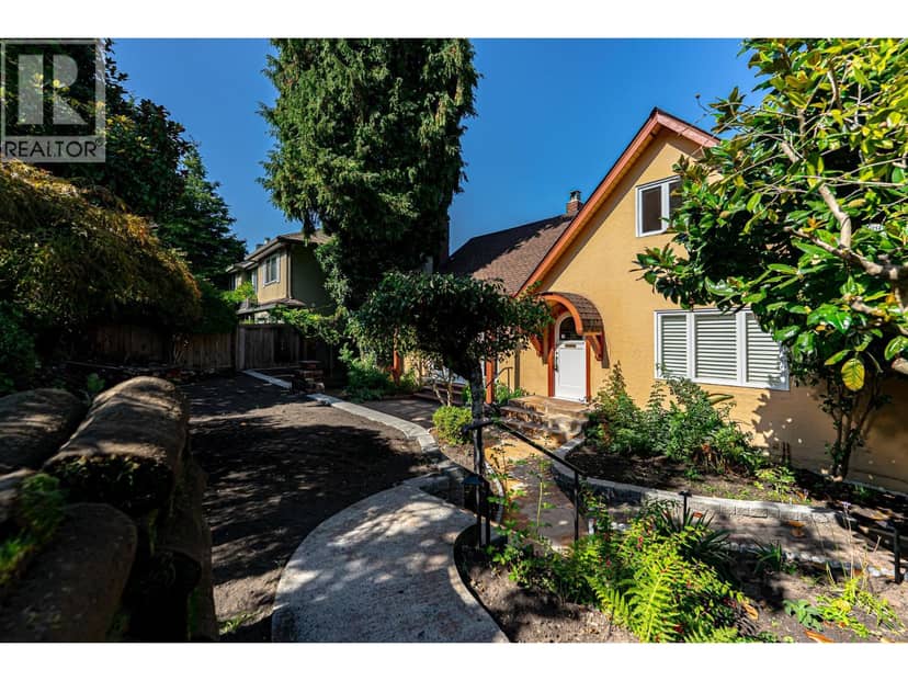 4327 LOCARNO CRESCENT, Vancouver, photo 2