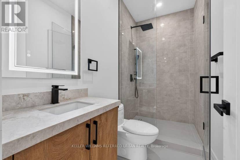11 Knowles Crescent — photo 29 of 39