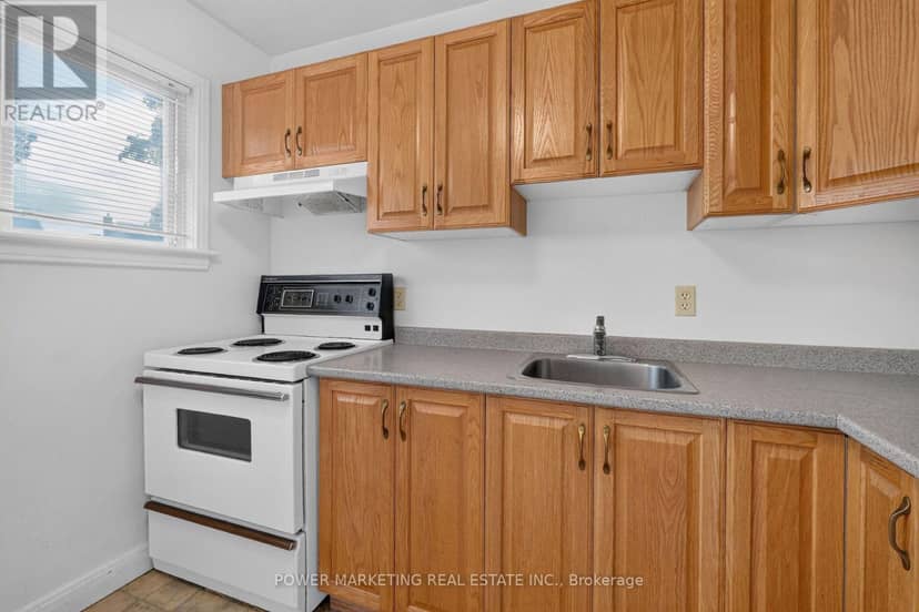 535 Dunbrack Street — photo 19 of 40