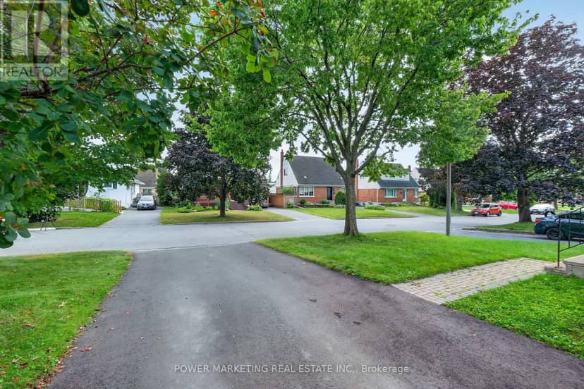 535 Dunbrack Street — photo 4 of 40