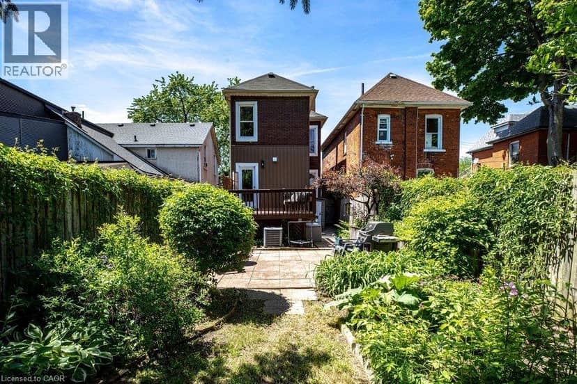 148 DUNDURN Street N — photo 30 of 40