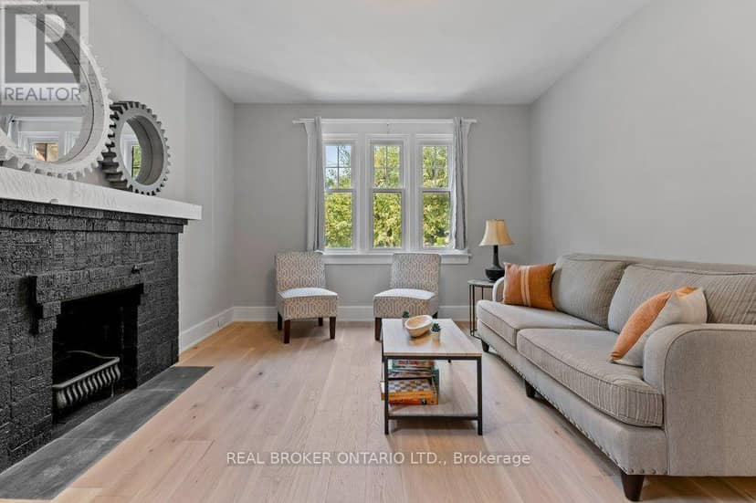 39 Court Street N — photo 9 of 37