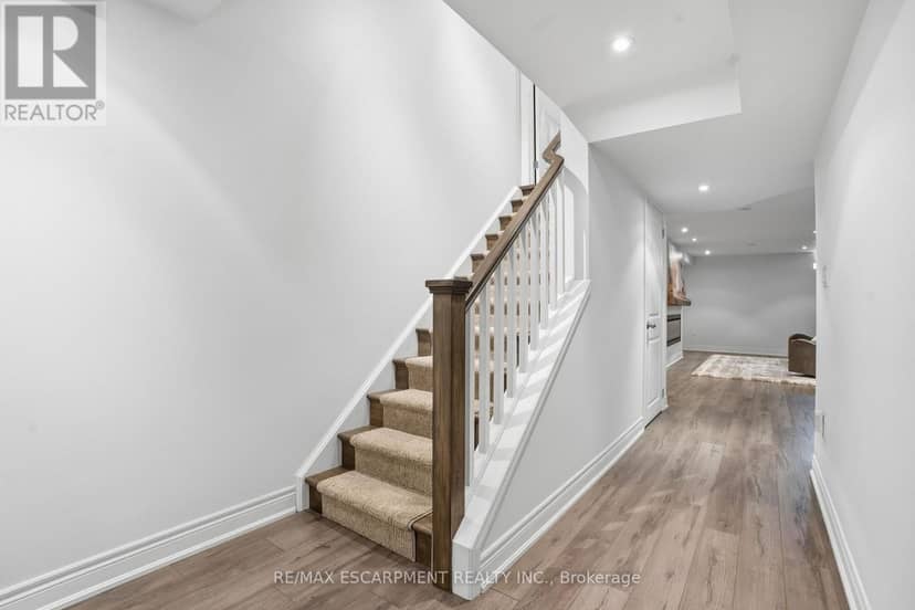 40 - 441 Stonehenge Drive — photo 29 of 38