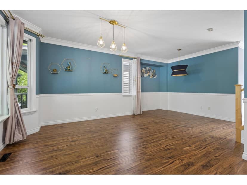 8838 216 STREET, Langley, photo 2