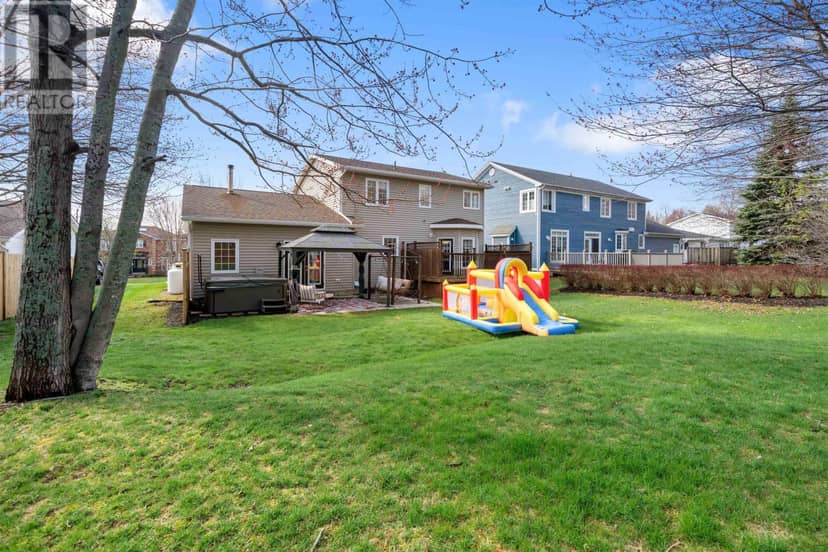 25 Terrace Heights Drive — photo 9 of 40