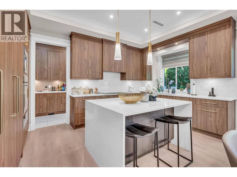 7128 BRIDGE STREET, Richmond, photo 5