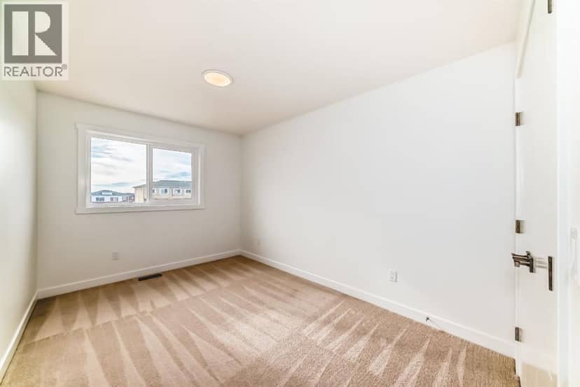 85 145 chelsea Mews — photo 32 of 40