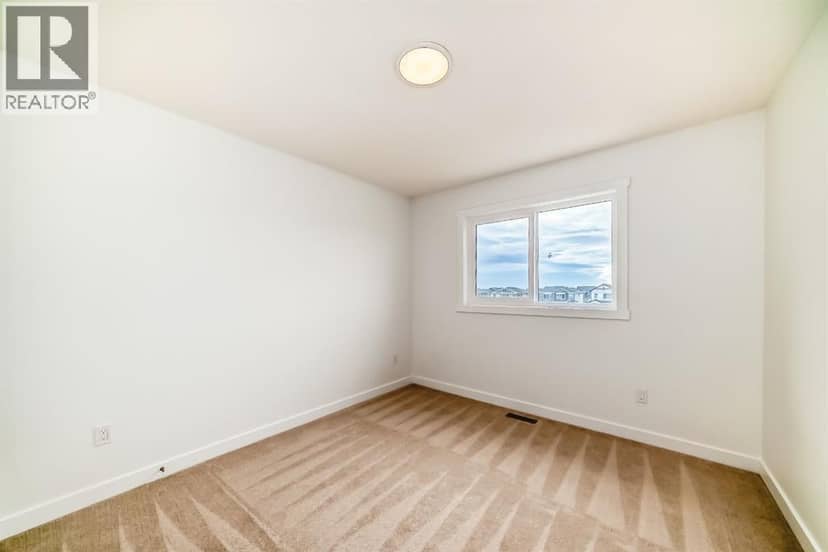 85 145 chelsea Mews — photo 29 of 40
