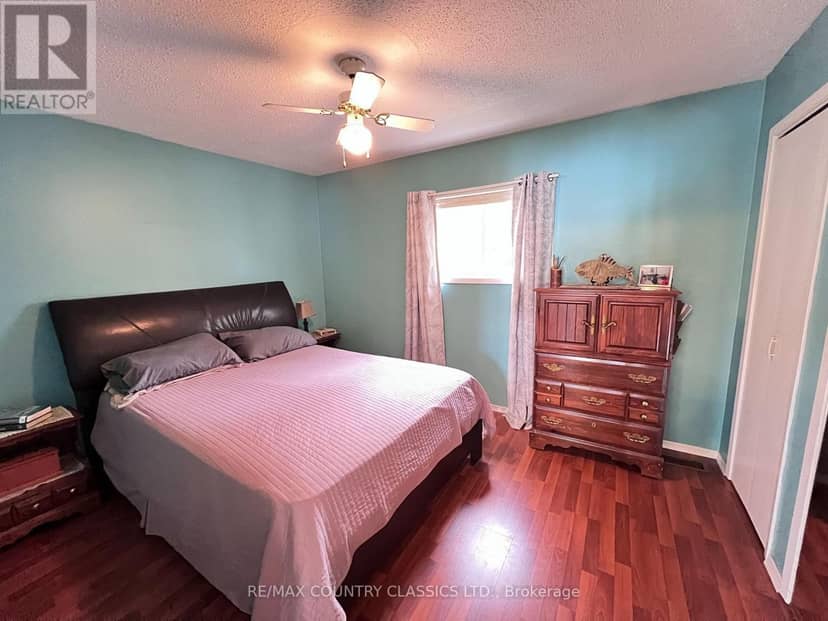 29 Brown Lane — photo 30 of 40