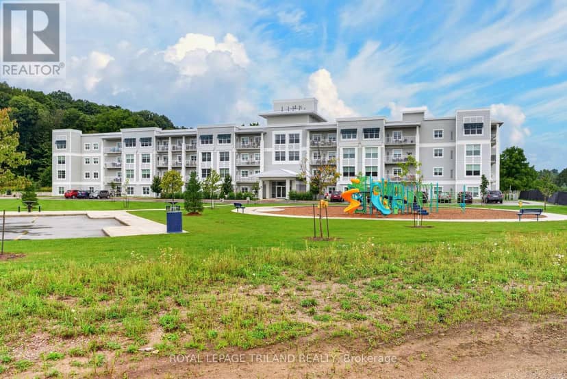 102 - 100 The Promenade, Central Elgin, photo 4
