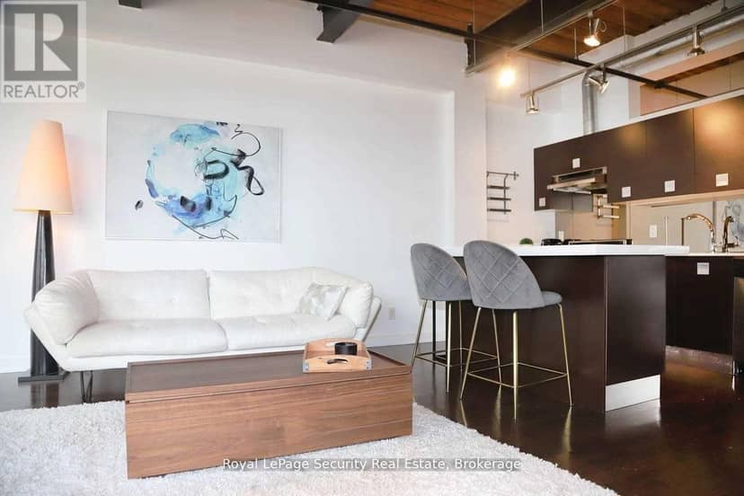 208 - 43 Hanna Avenue — photo 7 of 25