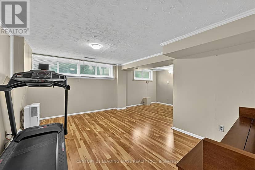 15 Wetherby Drive — photo 32 of 40