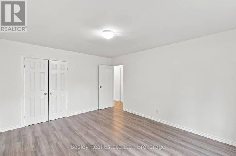 4 Griffin Road — photo 19 of 39