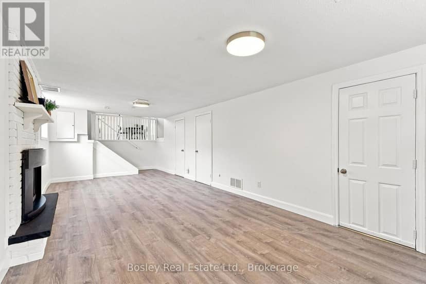 4 Griffin Road — photo 24 of 39