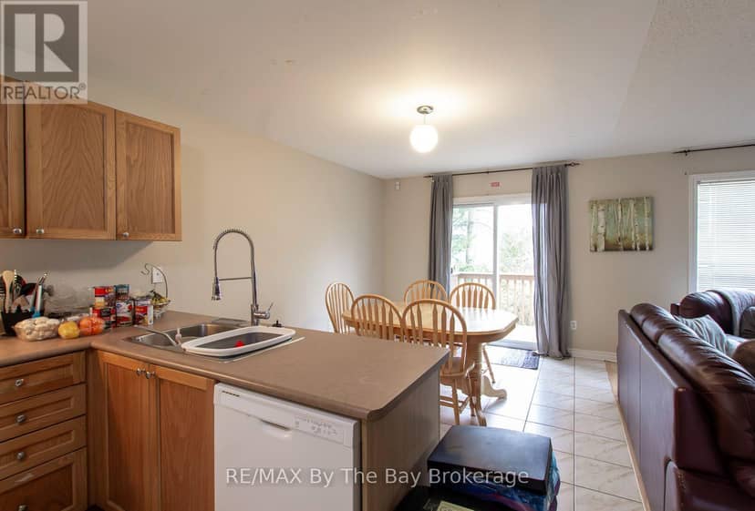 48 Rose Valley Way — photo 3 of 11