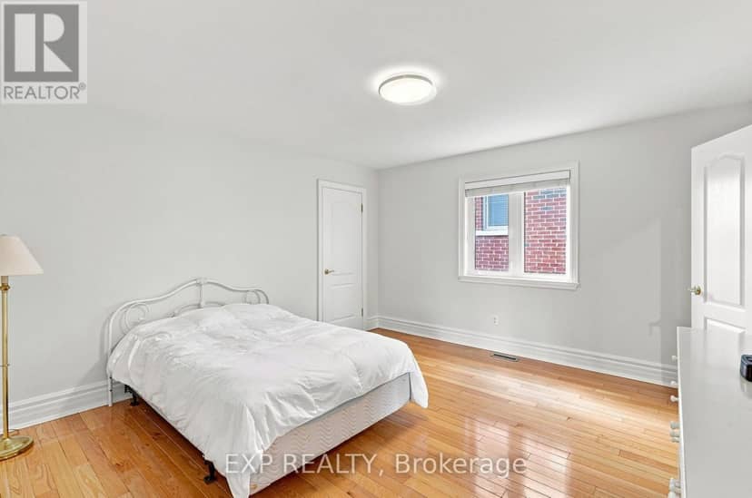 33 Valleyford Avenue — photo 20 of 40