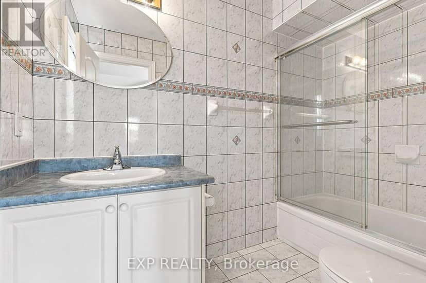 33 Valleyford Avenue — photo 27 of 40
