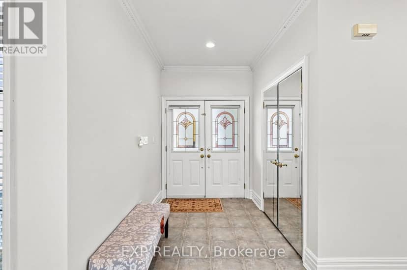 33 Valleyford Avenue — photo 37 of 40