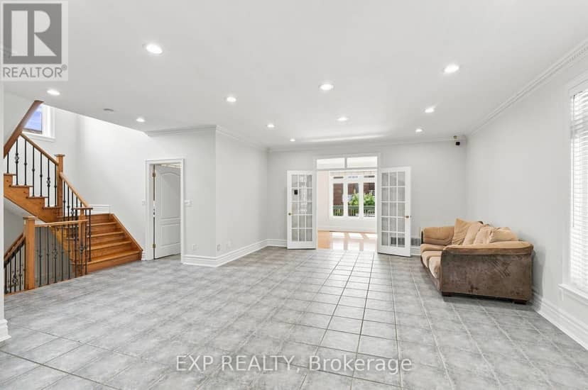 33 Valleyford Avenue, Richmond Hill, photo 8