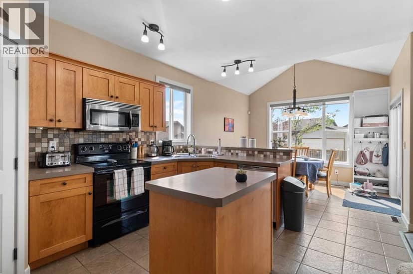 5 Lambertson Place, Sylvan Lake, photo 5
