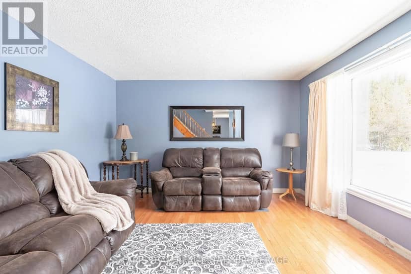 2104 Newton Street — photo 17 of 40