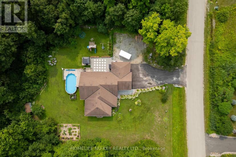 1655 Georgian Heights Boulevard — photo 4 of 40