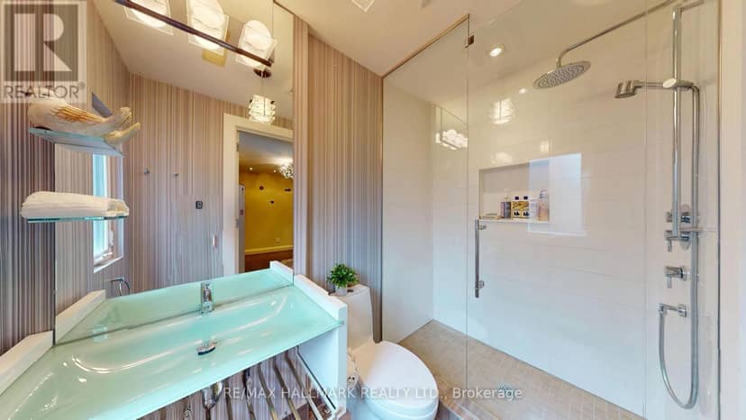 101 Longview Crescent — photo 33 of 40