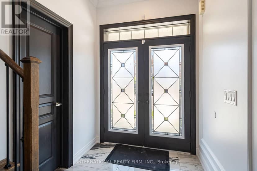 233 Etheridge Avenue, Milton, photo 3