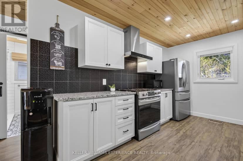 328 Cedar Avenue — photo 12 of 40