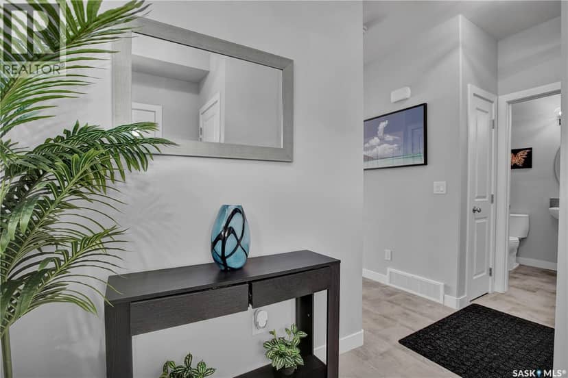 143 Barrett STREET — photo 3 of 40