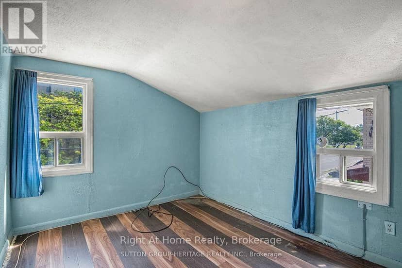 238 Albert Street — photo 14 of 19