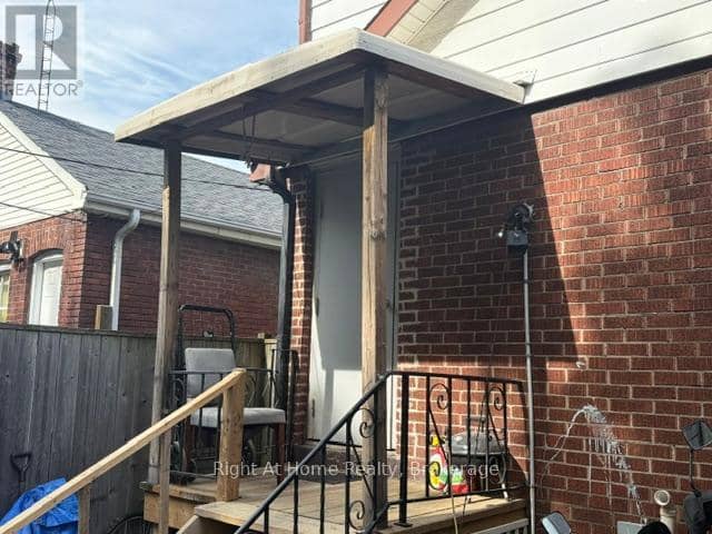 238 Albert Street — photo 7 of 19