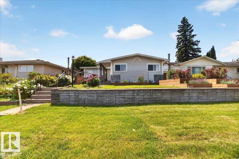 5211 94A AV NW, Edmonton, photo 2