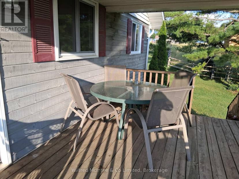 932 Bruce  86 Road — photo 6 of 34