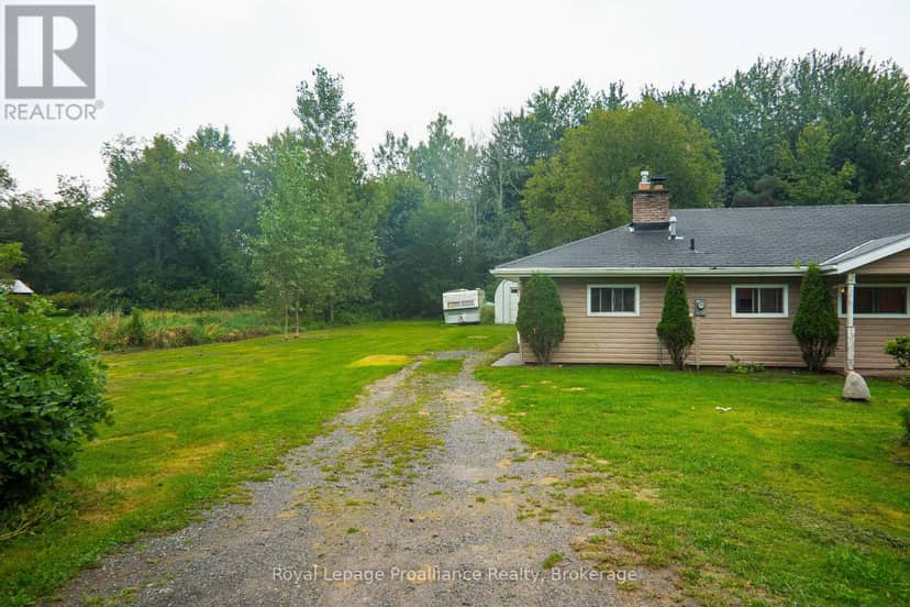 309 Gardenville Road, Prince Edward County, photo 6