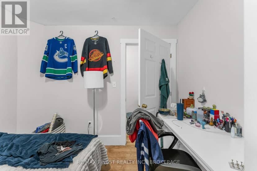 236 Collingwood Street — photo 16 of 40