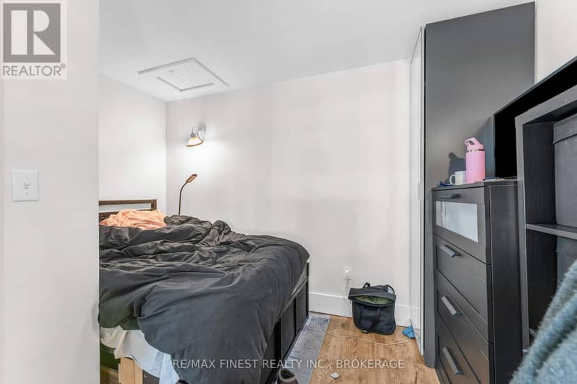 236 Collingwood Street — photo 19 of 40