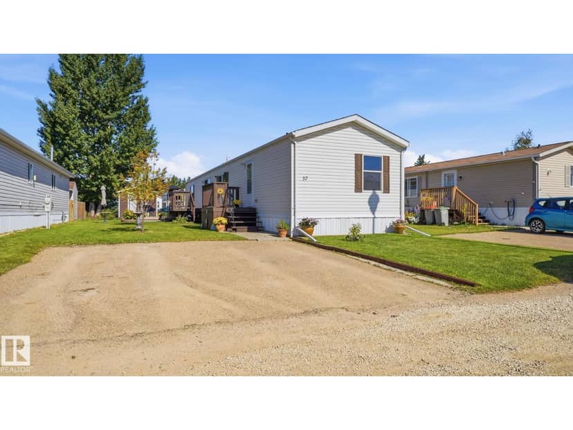 37 Midland RD, Millet, photo 3