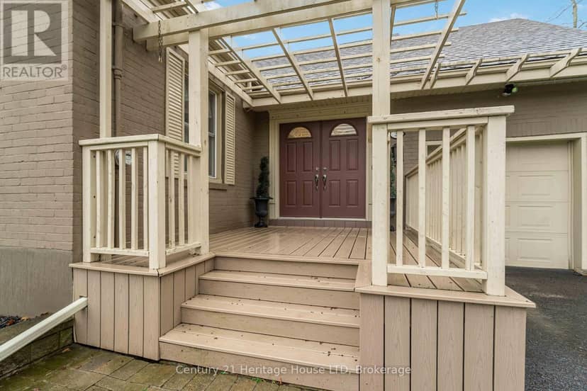 25 Glenview Avenue — photo 2 of 40