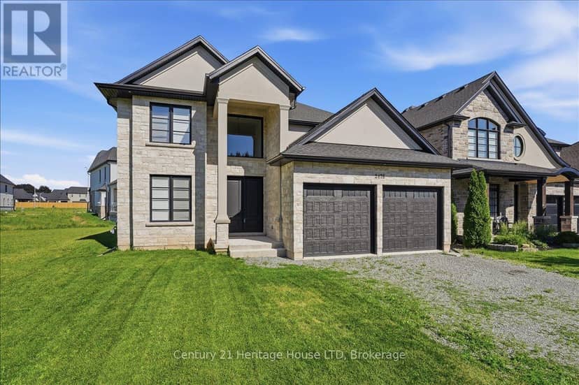 2476 Colangelo Drive, Niagara Falls, photo 3
